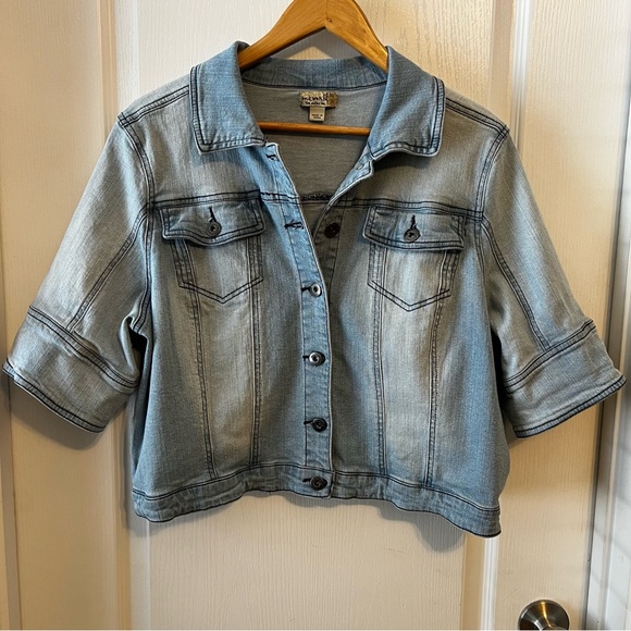 One World Denim Jacket, Size XL - Picture 8 of 8